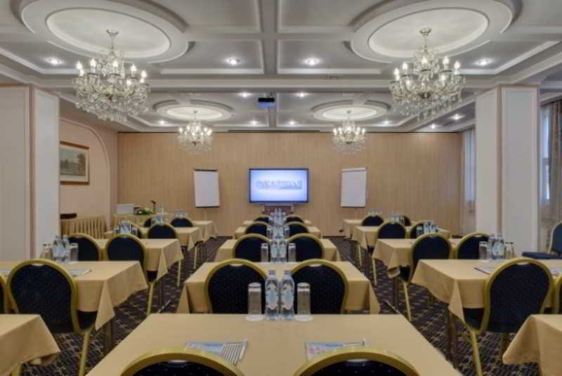 Kazzhol Hotel Astana Dış mekan fotoğraf