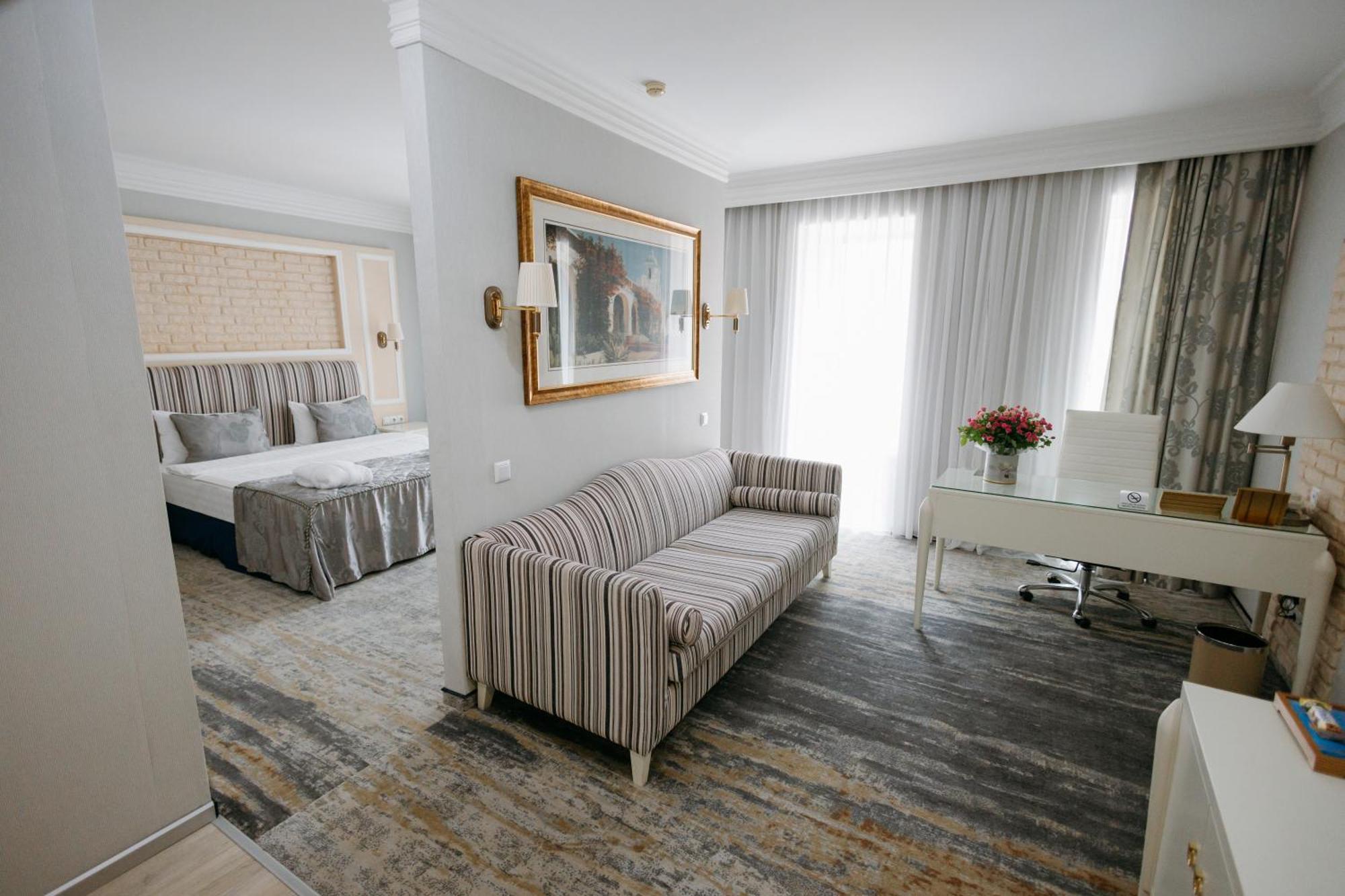 Kazzhol Hotel Astana Dış mekan fotoğraf