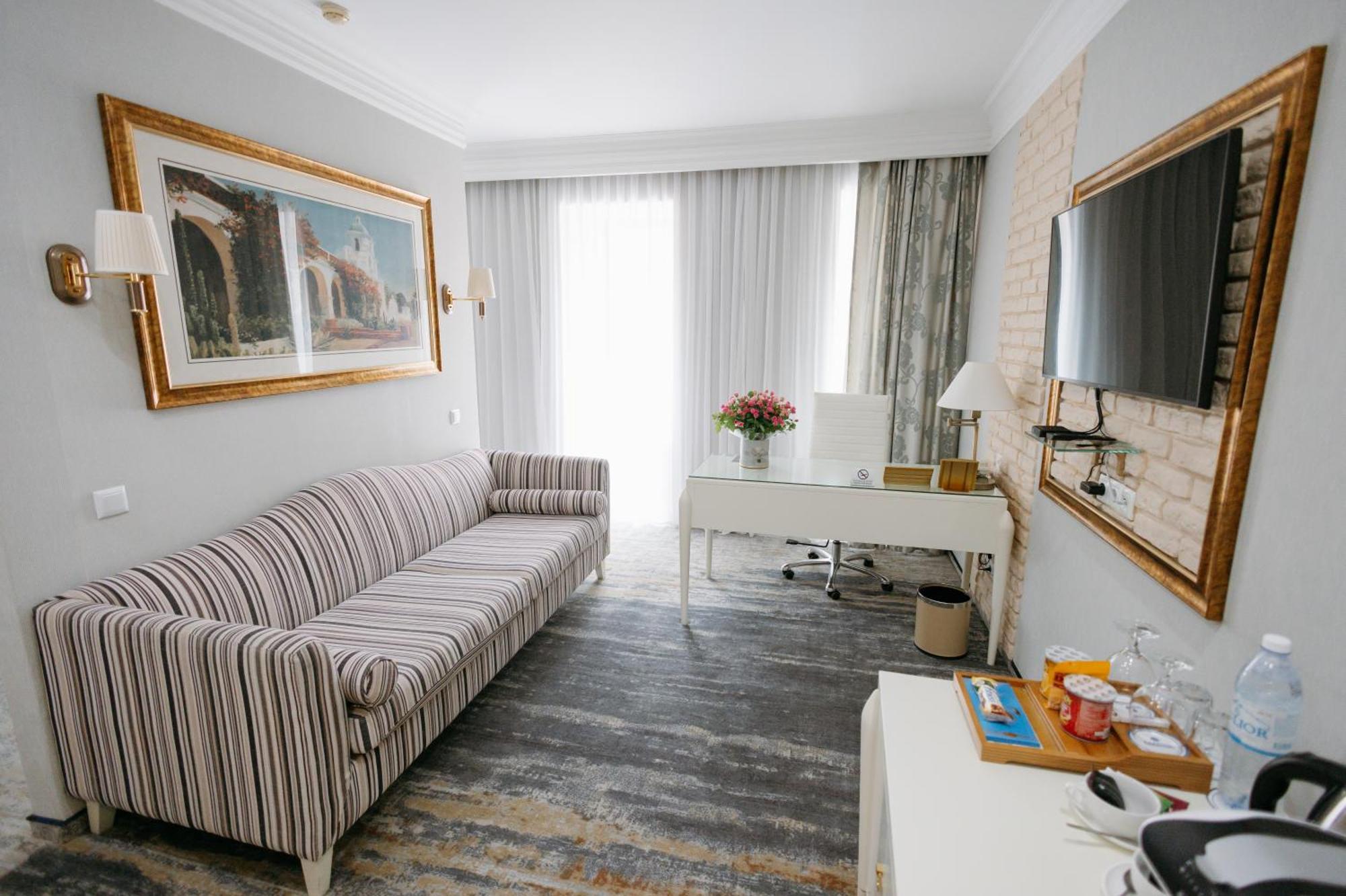 Kazzhol Hotel Astana Dış mekan fotoğraf